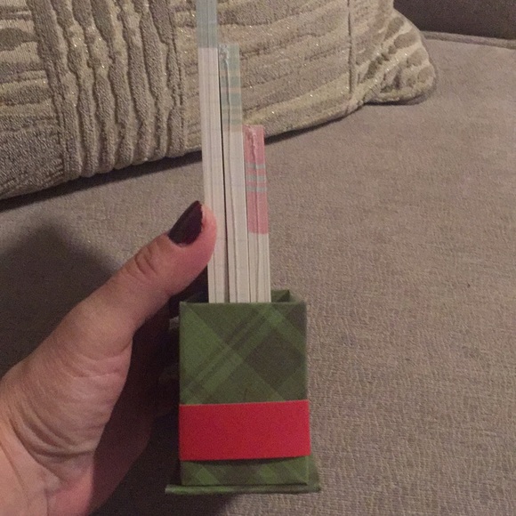 Note - Picture 3 of 4